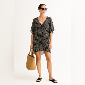 La Vie En Rose | Black and White Floral Sheer Swimsuit Coverup